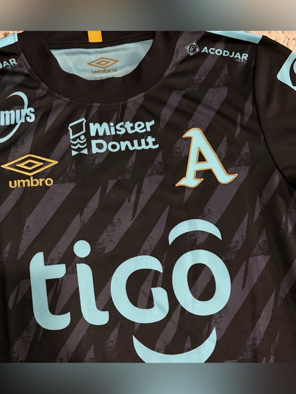 Umbro Authentic Alianza FC El Salvador 2023/2024 Soccer Jersey Men's Sz: Small - Picture 6 of 9